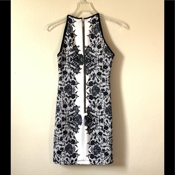 Like new bodycon dress 👗 - Picture 3 of 5